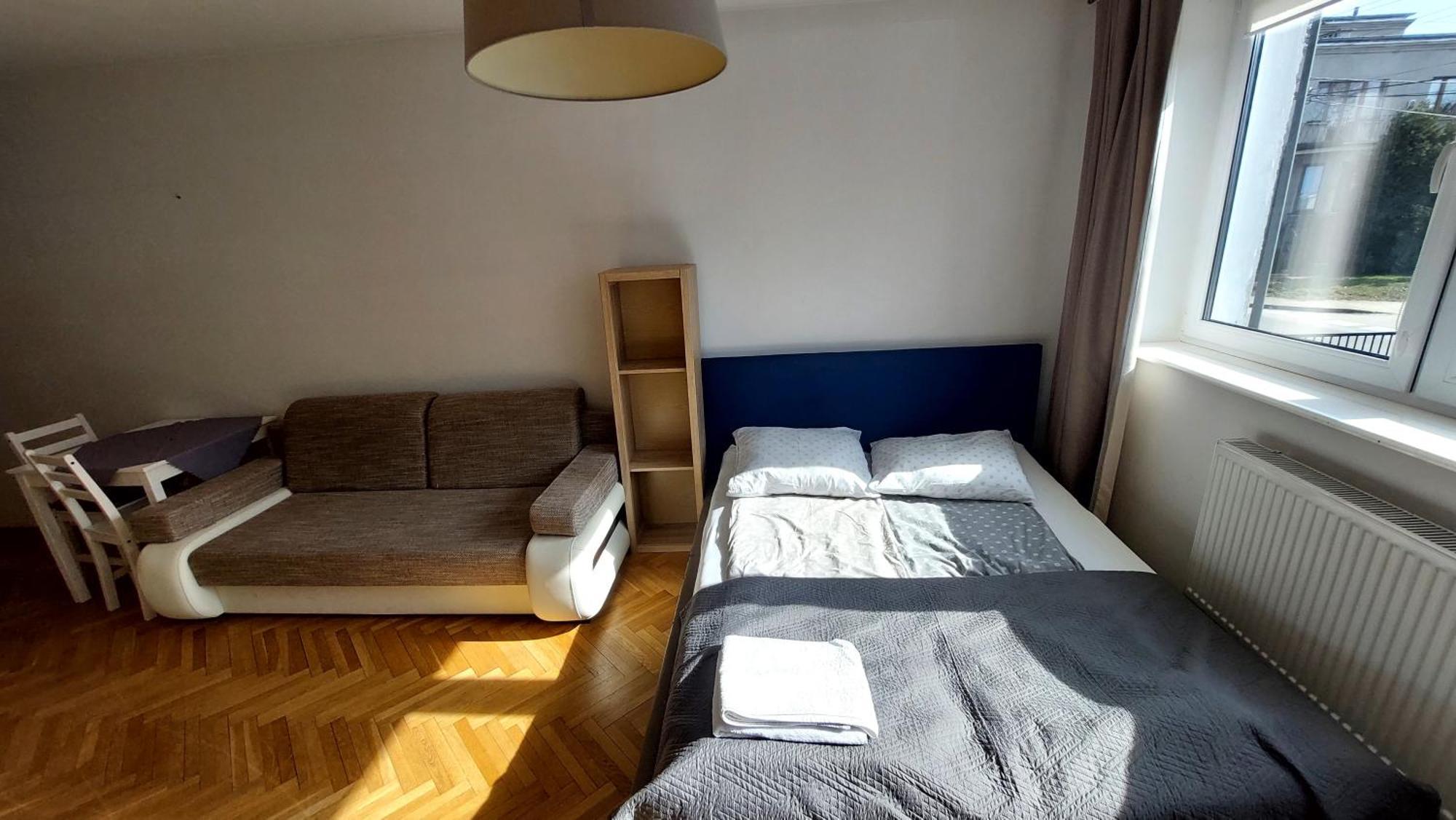 Aka Goscinne Apartment *